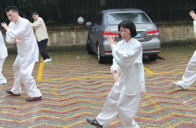 吴氏太极拳图片素材