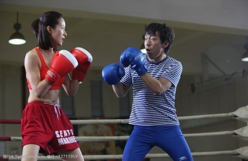 电影假装情侣剧照图片素材