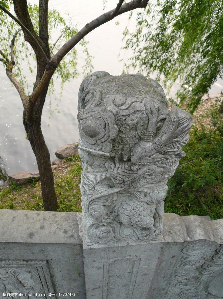 杭州西湖名胜雕塑图片
