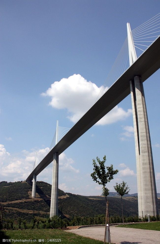魅蓝法国第一高桥米洛高架桥图片