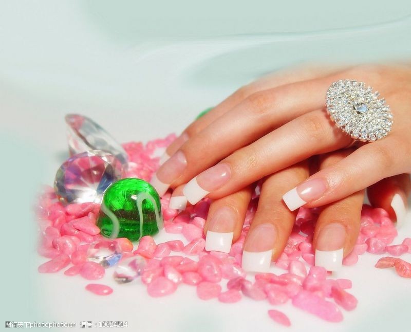 水晶球婚纱婚礼新娘指甲戒指图片