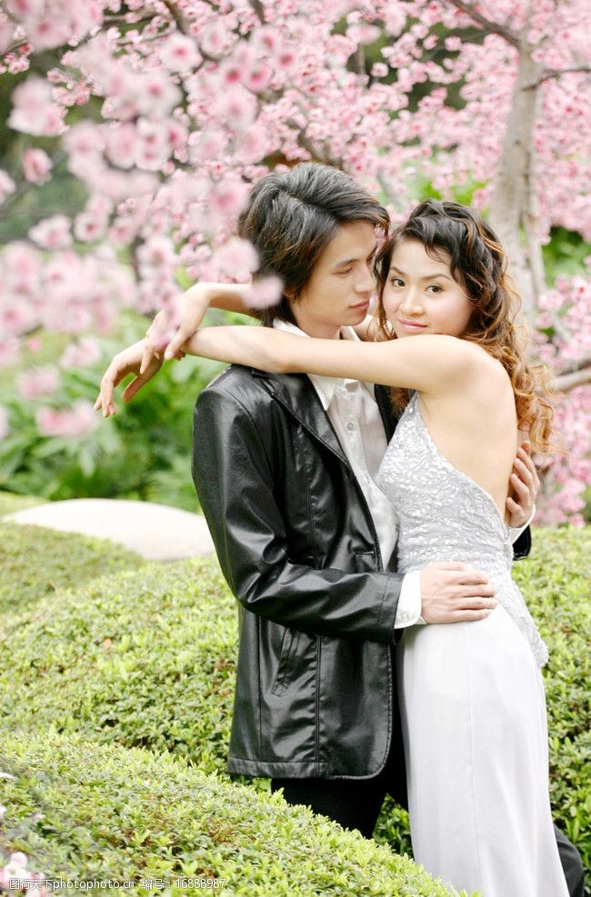 樱花公园旅游婚纱摄影样片婚纱情侣图片