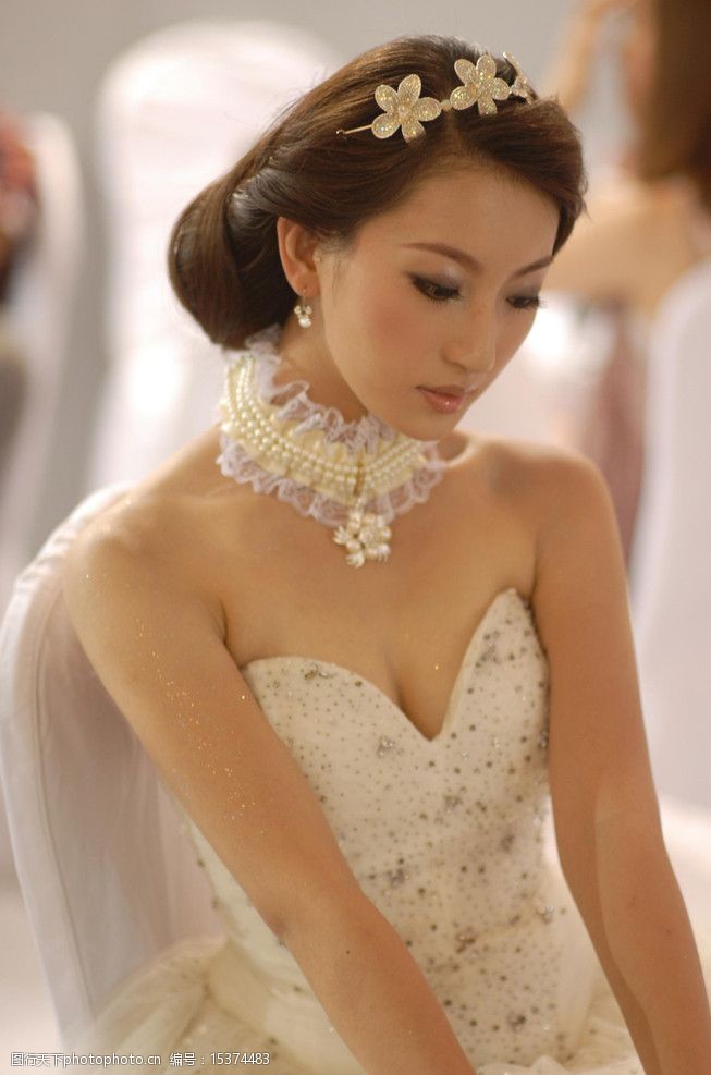 珍珠发夹美丽新娘图片