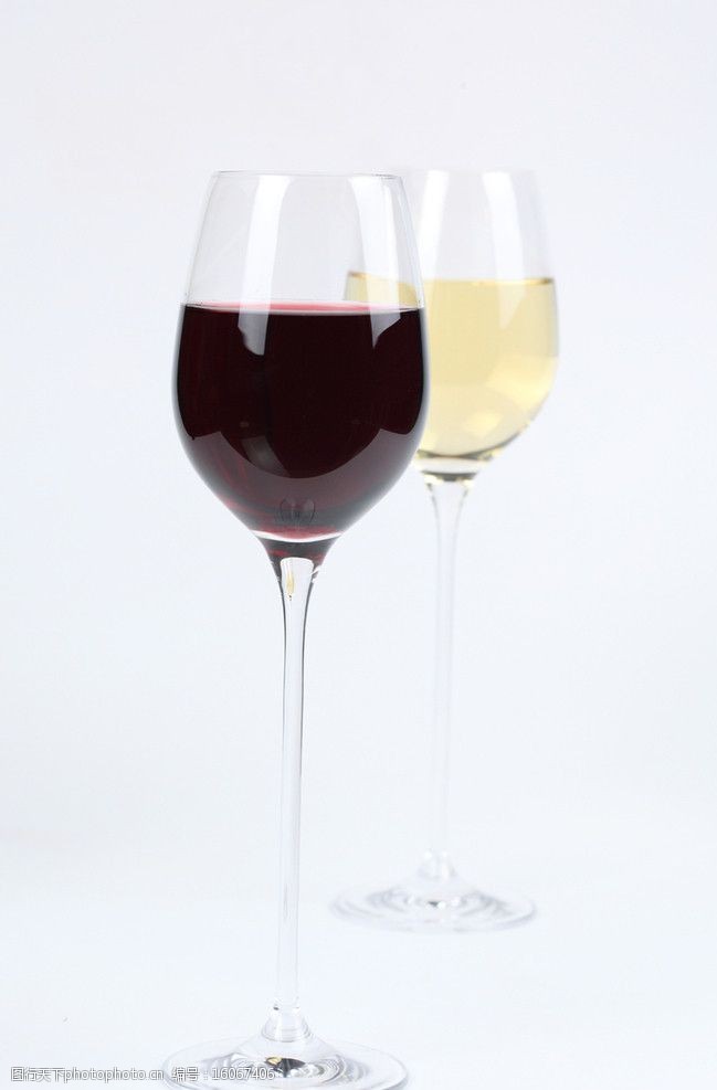 高脚杯红酒葡萄酒图片