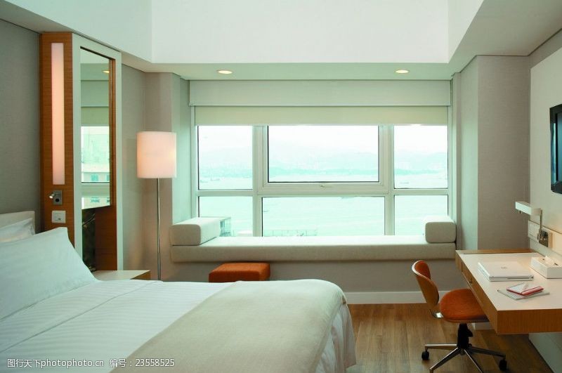 北海五星级酒店现代卧室