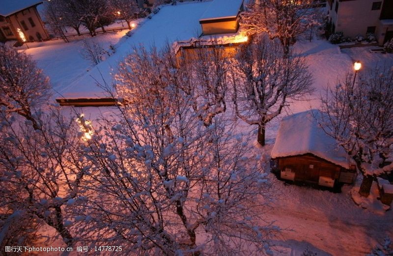 瑞士风光瑞士小镇夜景图片