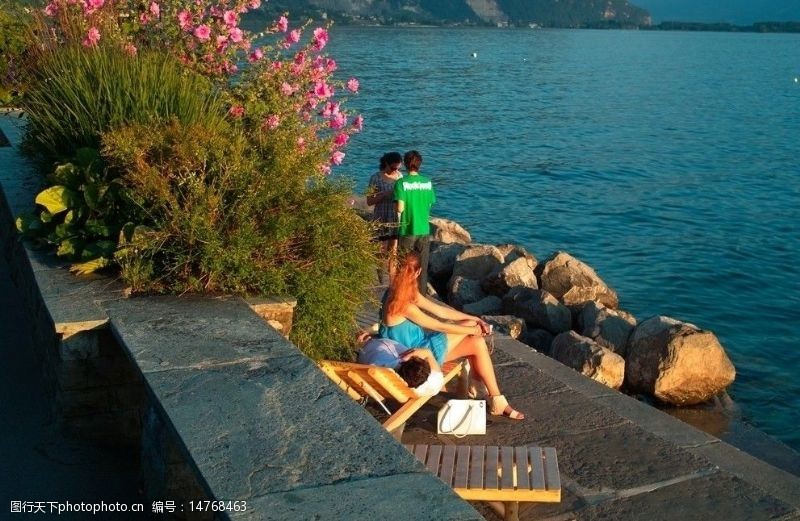 瑞士风光瑞士莱蒙湖畔图片