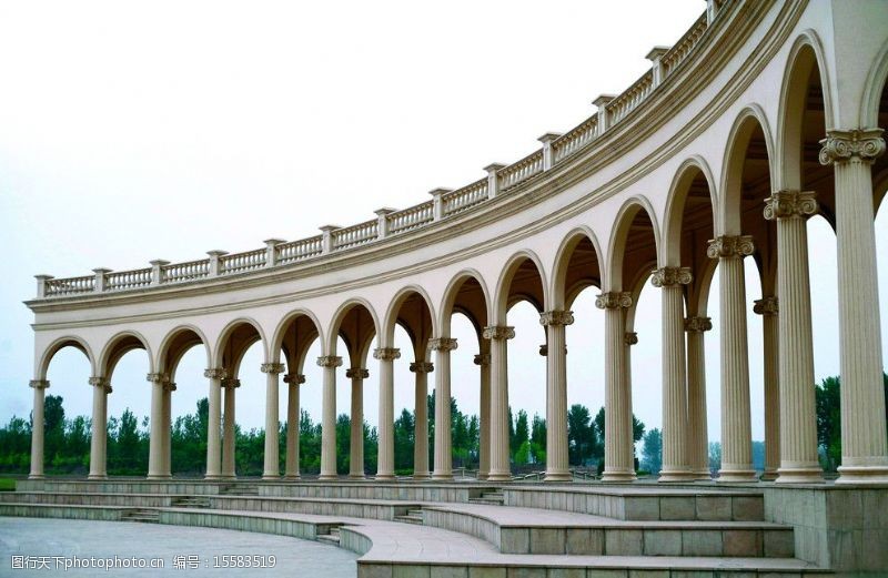 法国著名建筑罗马柱图片