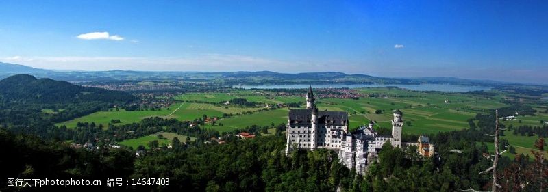 世界著名建筑德国巴伐利亚州新天鹅堡图片